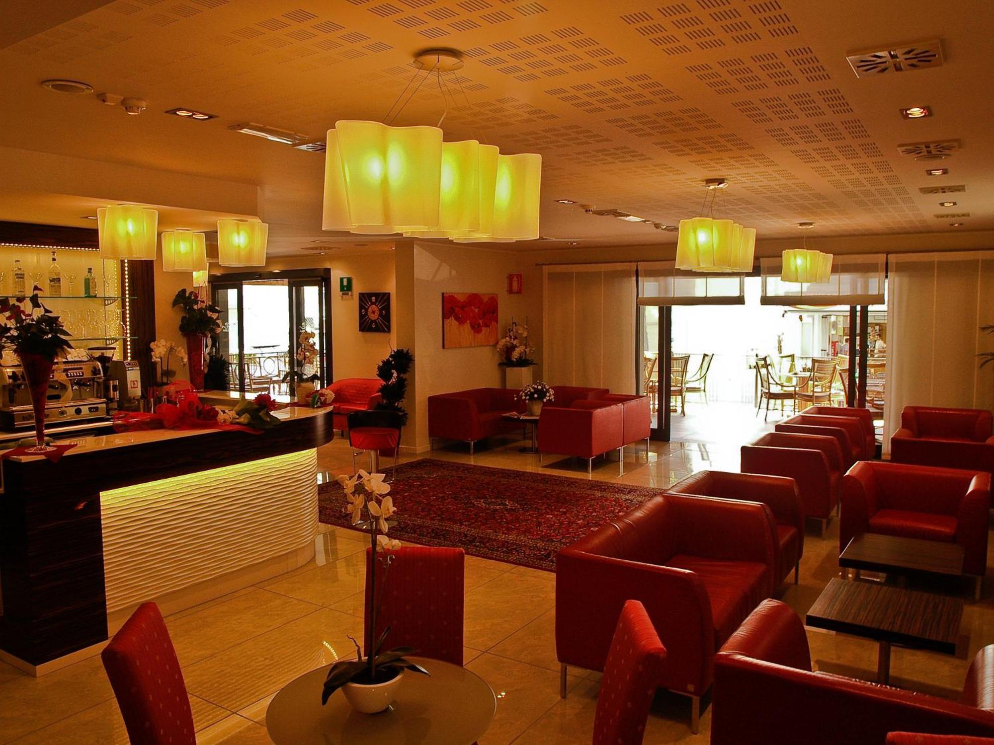 Hotel Villa Angelina Bibione Exterior foto