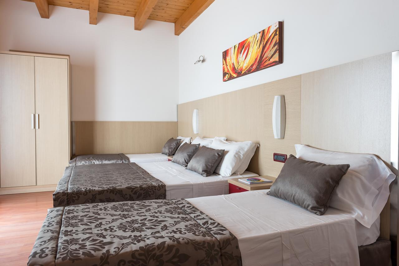 Hotel Villa Angelina Bibione Exterior foto